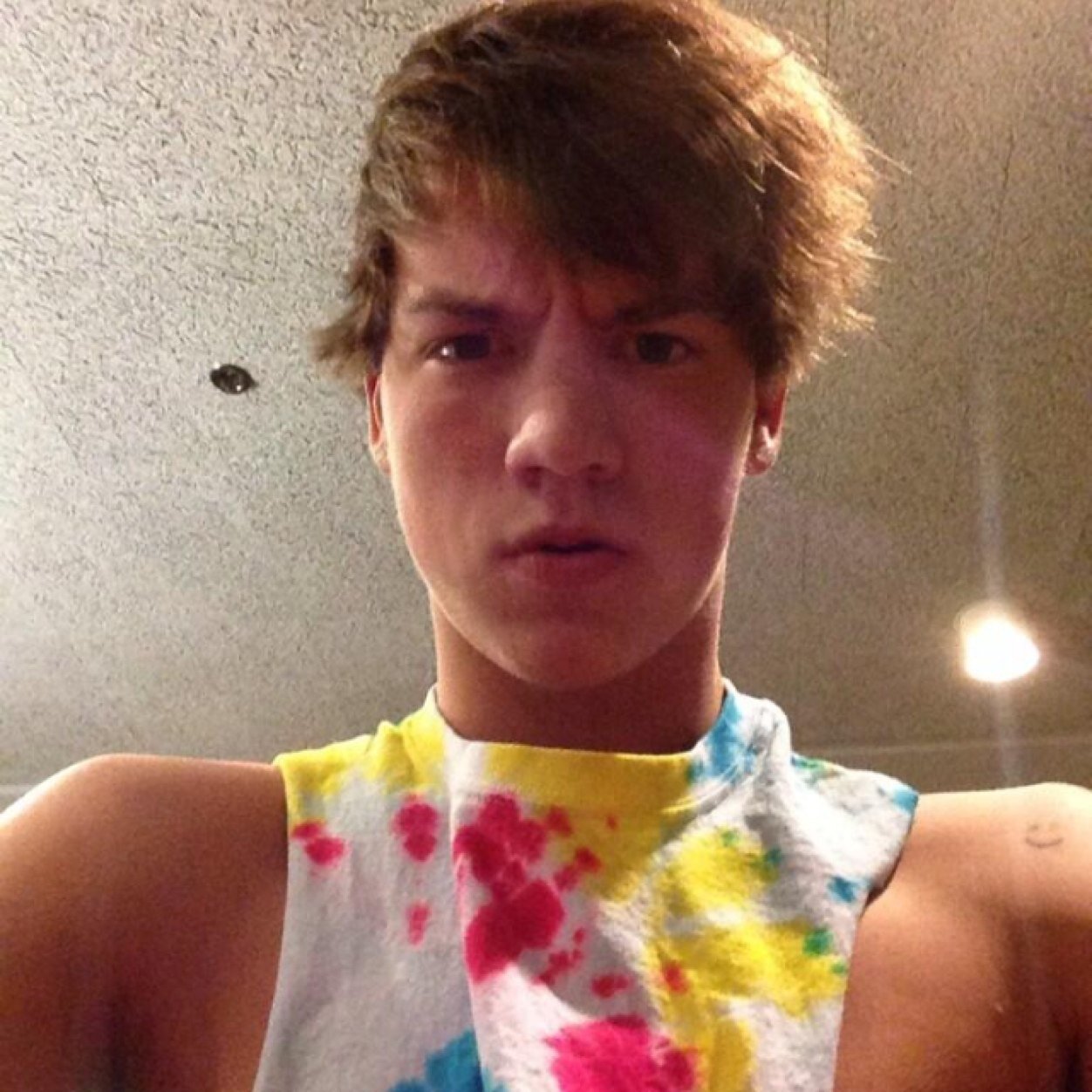 taylor caniff FAN PAGE (;