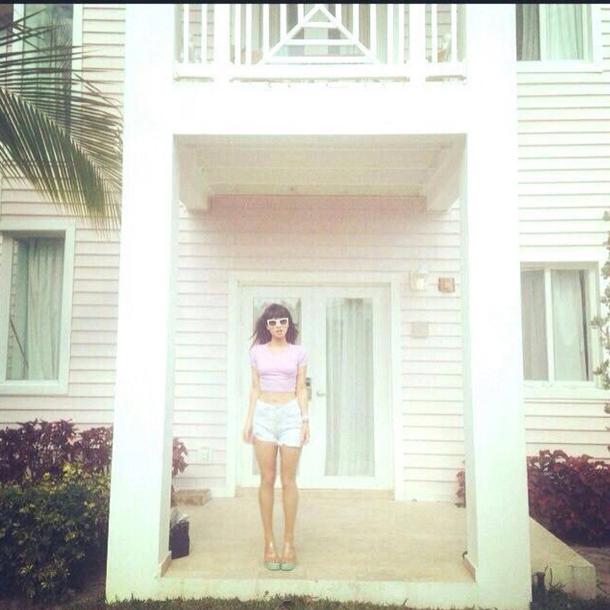 reallyfalse's profile picture. can't risk losing in love again, babe