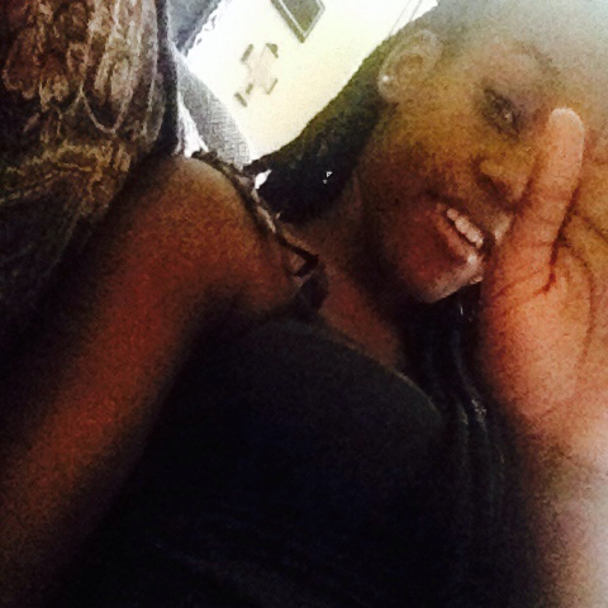 IG X_BAAEE