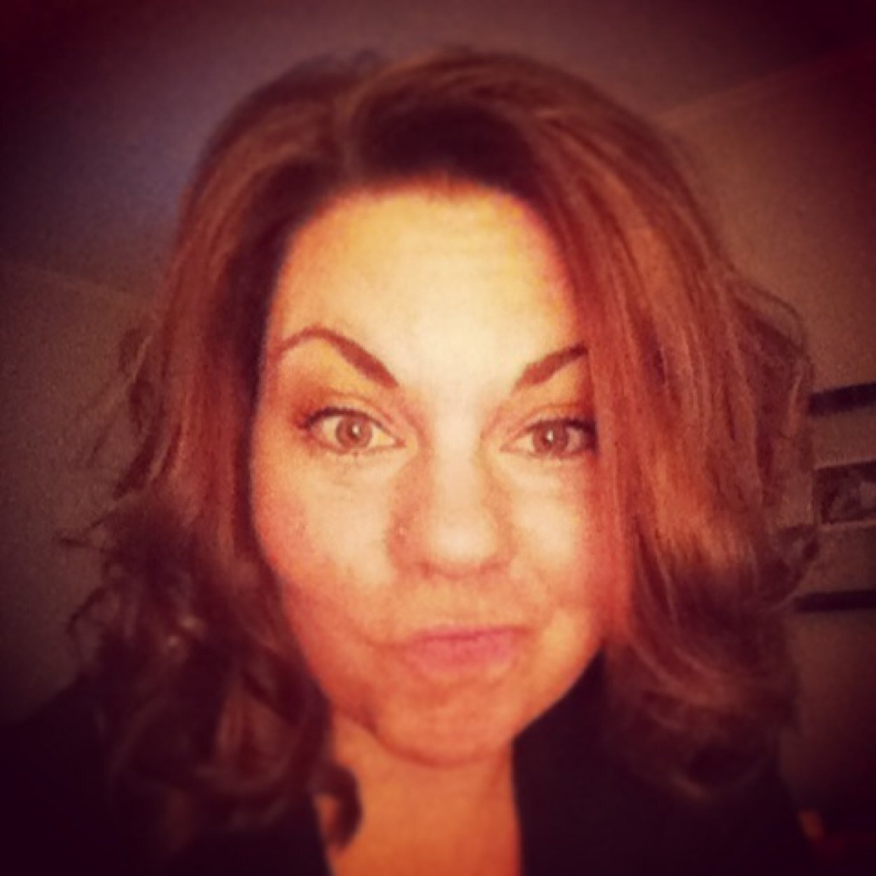 GunschShasta's profile picture. Gen X’er. Mom. Wife. Marshmallow for life. Slave to the grind. 🥂