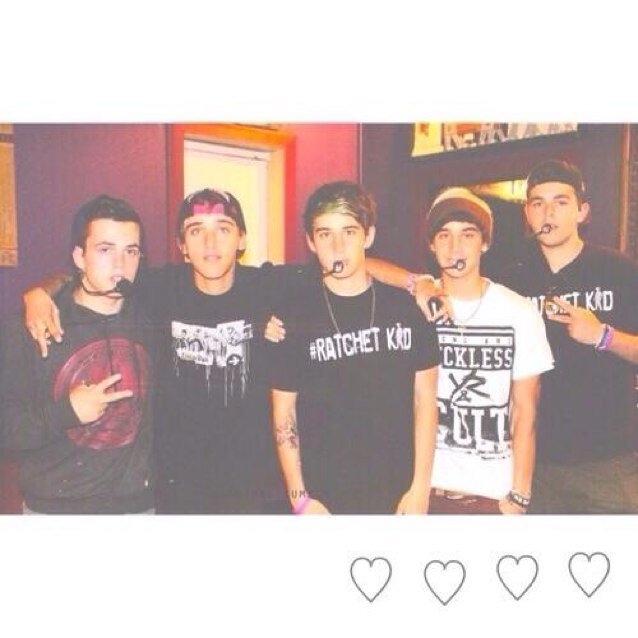|17| Janoskian Fanatic
