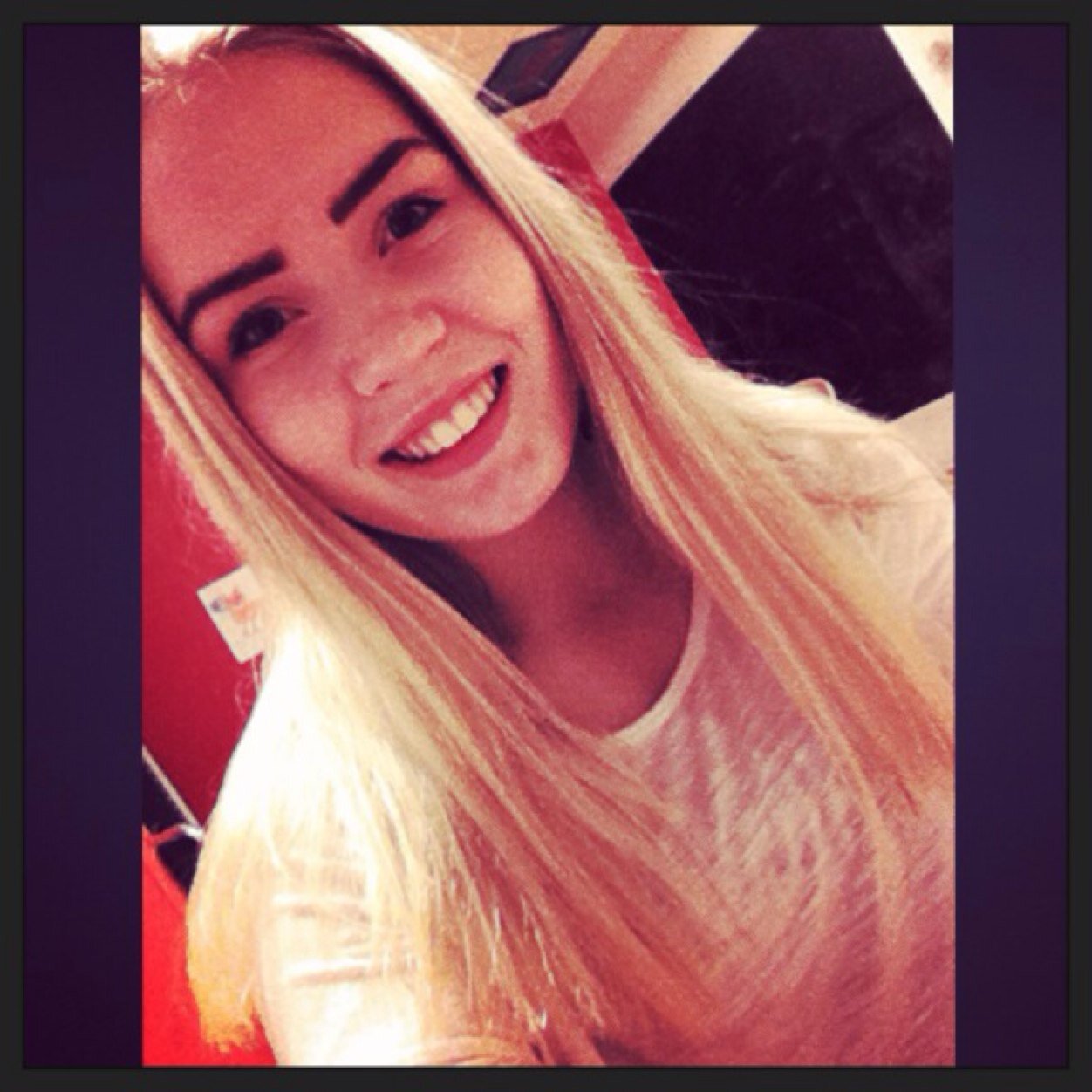 Just a 15years old girl from Iceland ❄️             plzz follow me ❤️1D❤️JB❤️Beyonce❤️you❤️