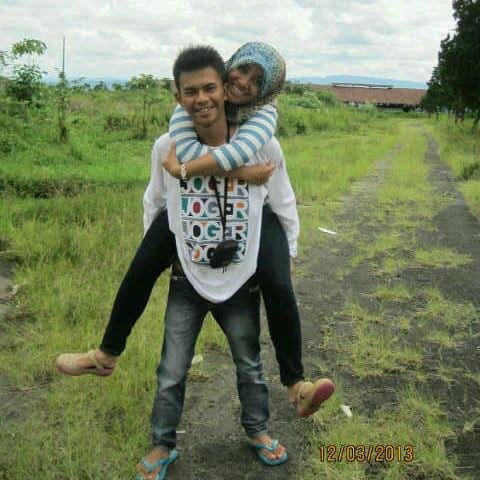 mahendraVTD's profile picture. Vania Twidesyadinda ♥