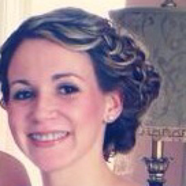 Wife, mom, teacher. Laughing my way through life. Loving Jesus, loving others.