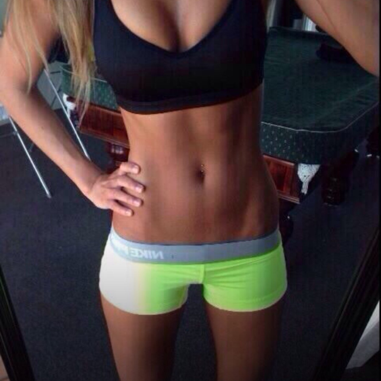 FitJourney1126's profile picture. Sw: 145 Gw: 120 My health & fitness journey to reach my goals & stay motivated. Low-carb. Keto. Nutrition enthusiast.
AVI not me....YET ;)