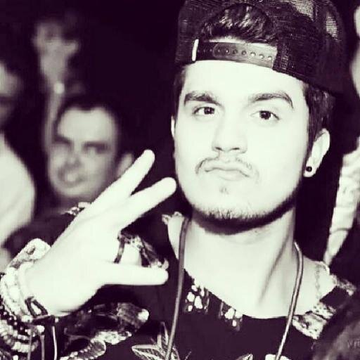 Troco a eternidade por você , o paraíso é estar ao seu lado! @luansantana 3