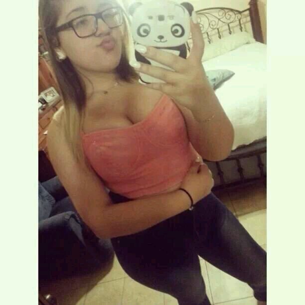 Single. Puerto Rican & Cuban. IG- alizay_xo Tumblr- bornonmars-alizay. Facebook- Alizay Herrera Kik- obeyalizay_69