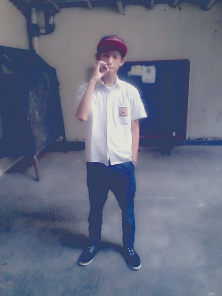 yas_sundanese's profile picture. BAGI KU CINTA ADALAH PODOL GOLEJRA