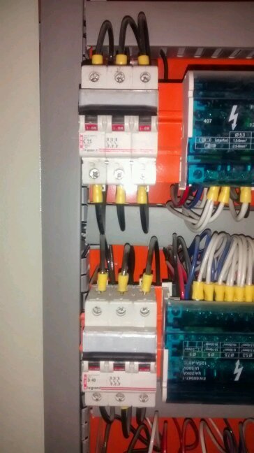 Ingenieria y servicios electricos. Planificacion,mantencion,ejecucion de proyectos,Empresas,hogar,edificios etc  Solicitar acá