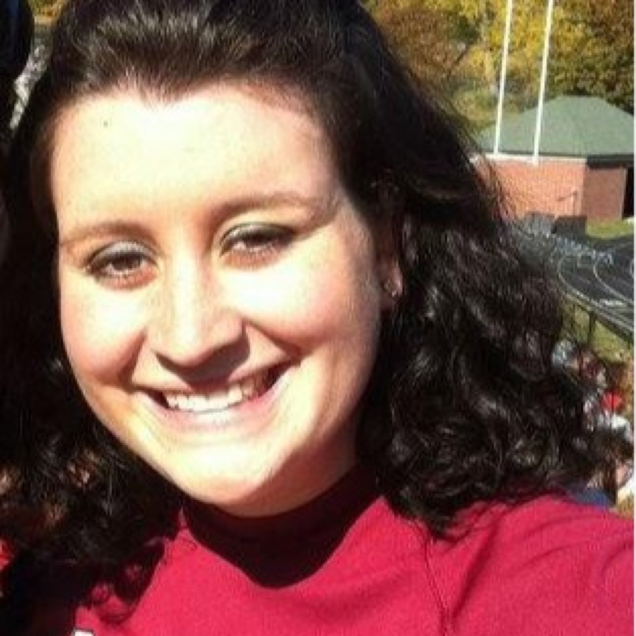 ash_loves_gold's profile picture. John 14:27. Recent college grad from Benedictine College. I'm a crazy loud italian but more than that i'm a daughter of Christ Jesus.