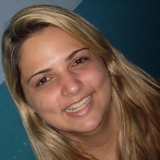 Apaixonada por Jesus...amo meu marido e minha família...