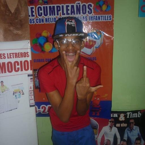Oғғιcιαl Twιttεr → Teהqo Tαהtαs Çuαlidαdez Qq הo Me Defiהo Eη 16O'cαrαctεrεs | - LeDoy #BACK A TODAS - Girl (improviso pila)