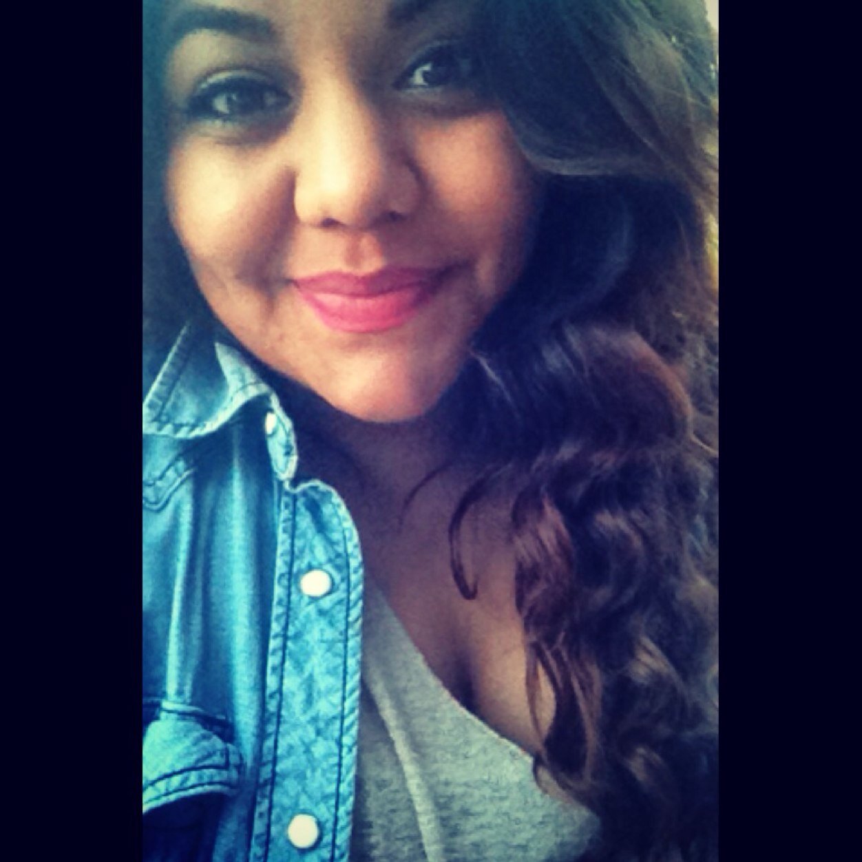 19. http://t.co/rajF3bF26q Bound.Making the best out of what God gave me✨