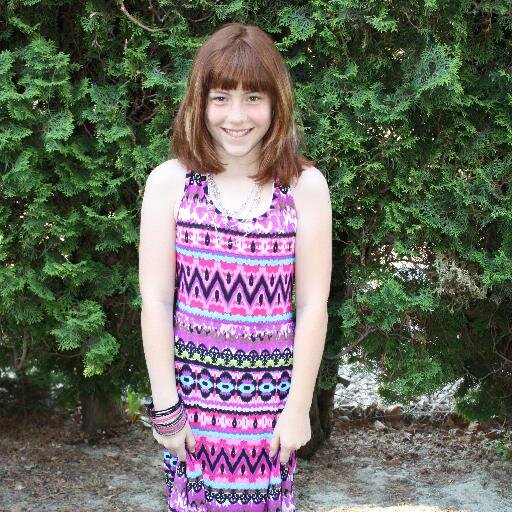 HuttonTaylor's profile picture. i luv playing minecraft and my fandom is for fourtris right now haha