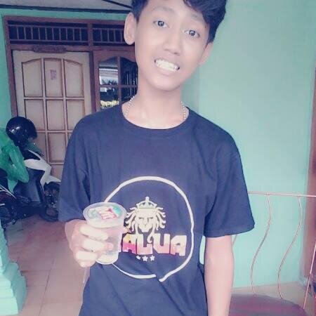 Jagoannya Lutfi Dresia Halim`7{♥} kalo dia ngambek? dunia bisa ancur♥
|✆| 083811574432/08972871363 ☺