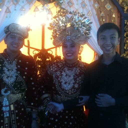 hakimihaha's profile picture. I am the same. Nothing special | PradnyaSiwi'15