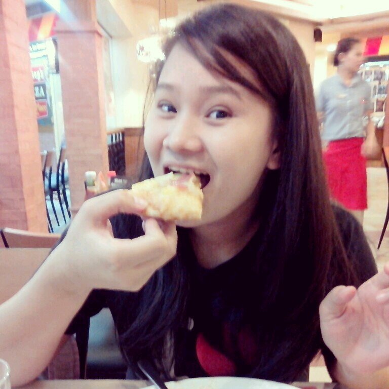 MadzOlana's profile picture. i love those who love me too .. i am a religios person , im single and independent,responsible and caring . :) i love to dance.