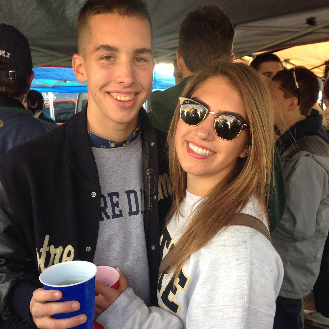 EmmyPopovich's profile picture. 