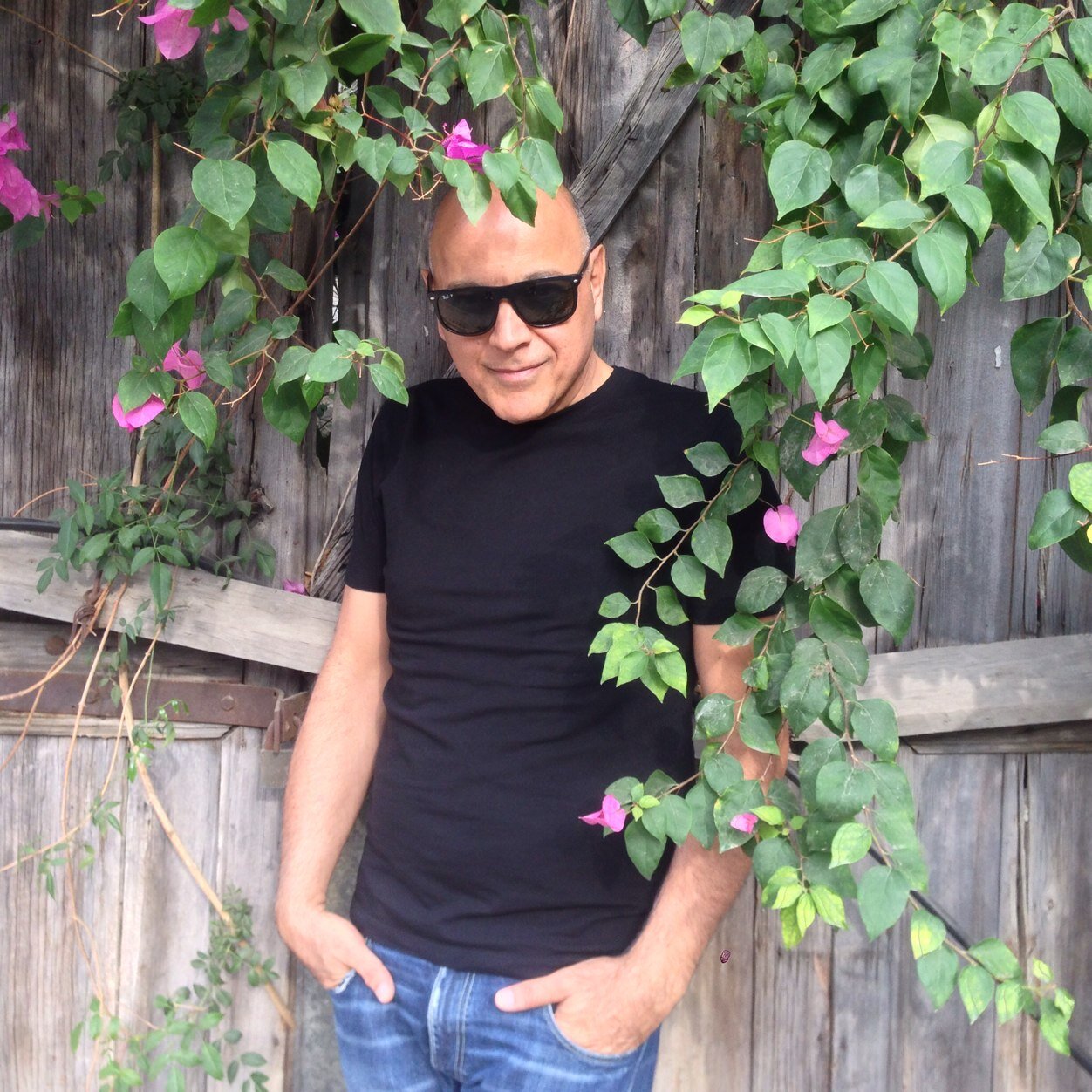 urimizrahi1's profile picture. Entrepreneur | Business Mentor | Musician