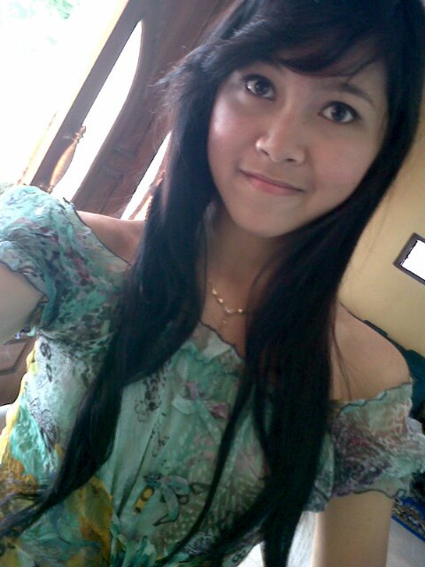 Alfiimia's profile picture. Nothing