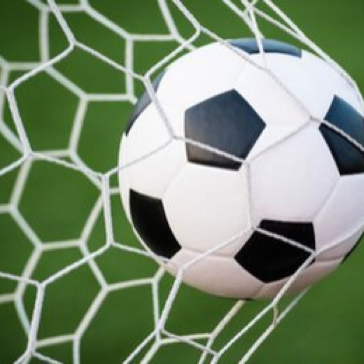 We follow back! Latest football news!