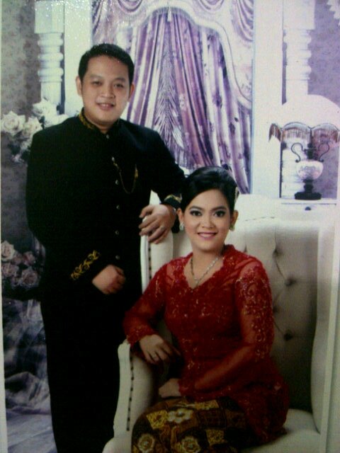 Proud to be Rizki's wife ;).. General Physician @ Puskesmas BanyuUrip