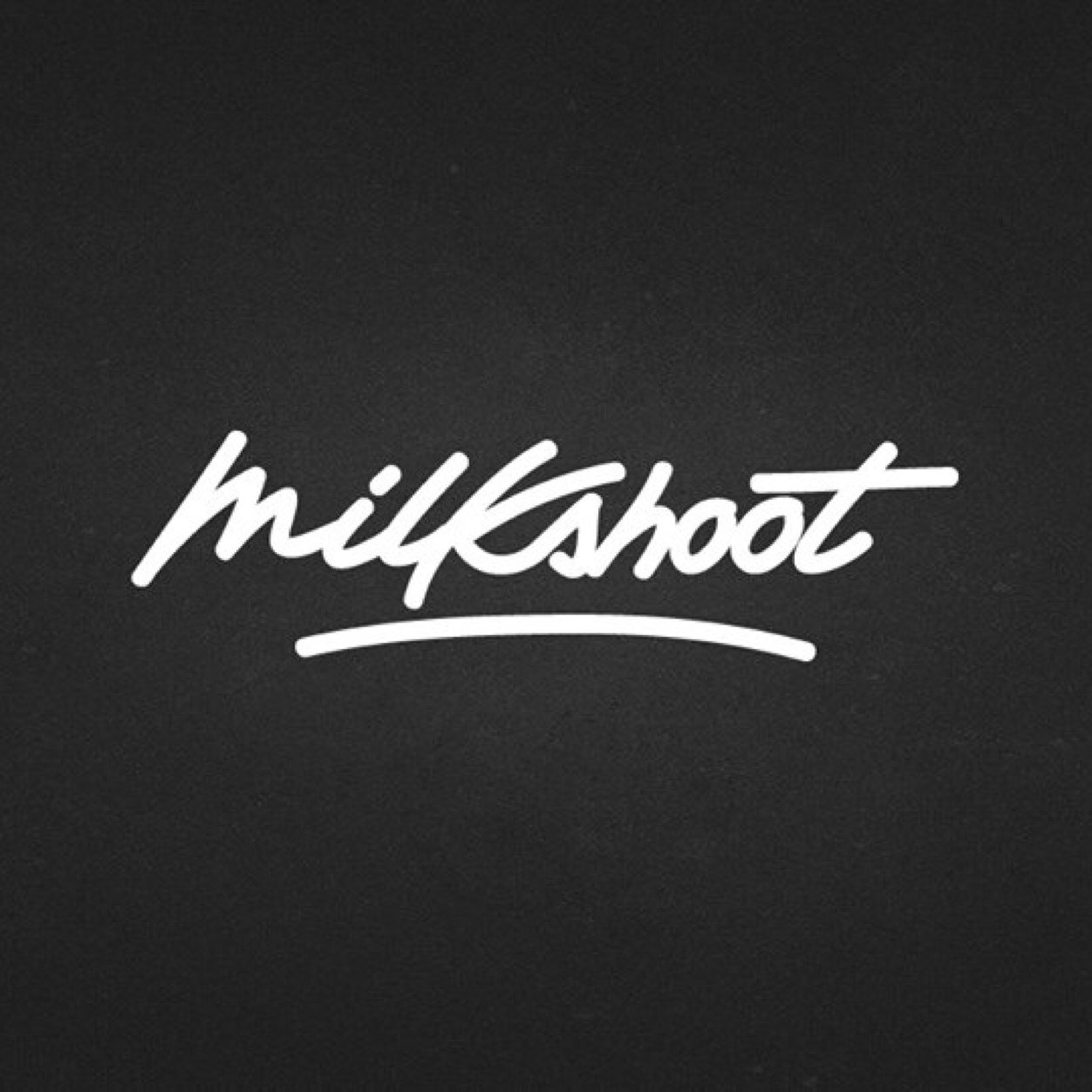 milkshoot's profile picture. J'fais pas grande chose de ma vie, selon ma mère.