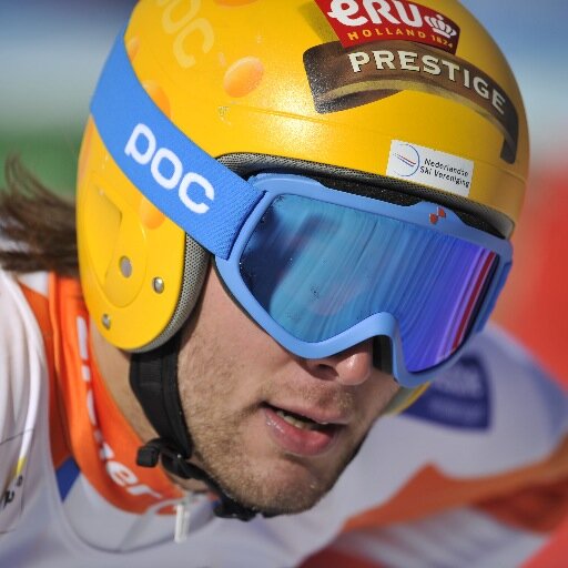 Olympic Alpine Ski Racer, Dutch champ. Economics & Business University of Amsterdam. Car and motorcycle enthousiast. Loves skiing, sailing, cycling, kitesurfing