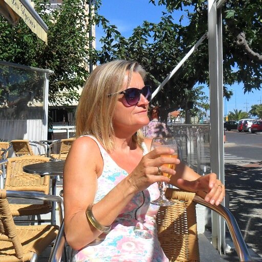 joislandcook's profile picture. Food and drink enthusiast, editor-cum-scribbler, IOW overner and devotee