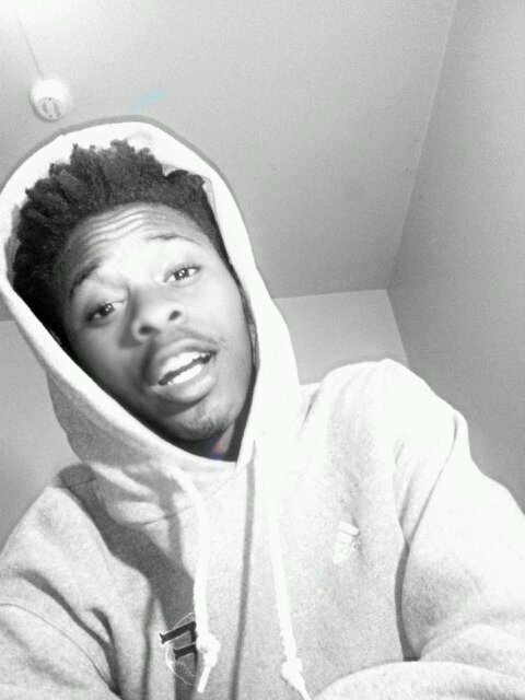 R.I.P John Johnson & Tre Swinger & Kris Howard...... Imma Young Rich Nigga. Kik. LastKings_Shawn Insta. @Shawn_dinero