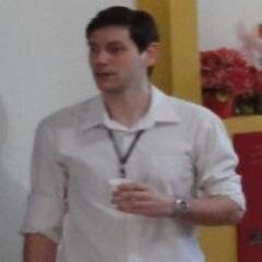 Certificado PMP, Especialista em Gerenciamento de Projetos. Atualmente trabalha como Gerente de Projetos no SENAI/Florianópolis.