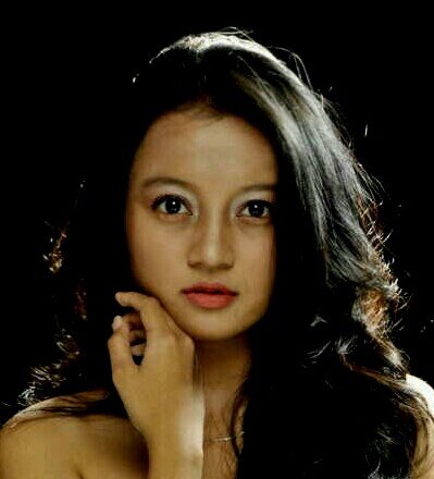 The official twitter account of deliz tya dianingrum,analyst pharmacy and food,feminim,♥shopping & enjoy life !