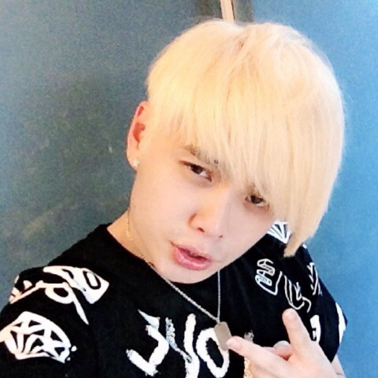 SR Dance Instructor / Choreographer | C.O.T.Y Asia Dance Festival Judge


insta: iam_yo