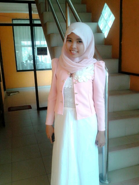 Veii_v1b1's profile picture. stupid love ;)