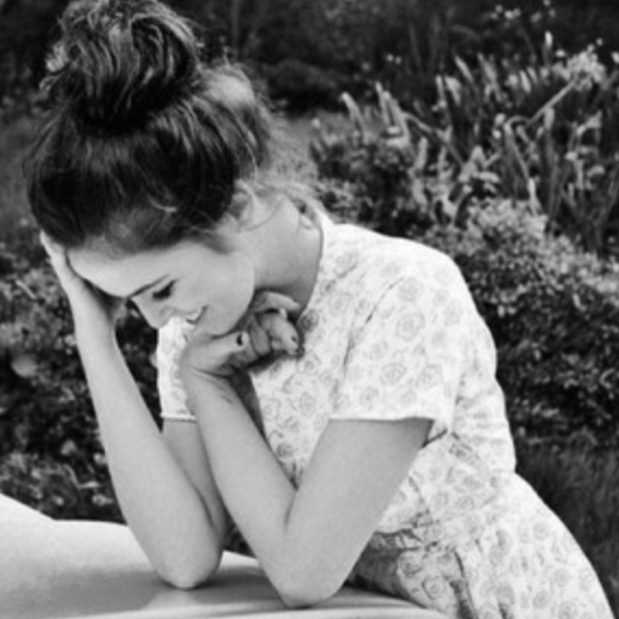 rozadeutch's profile picture. don't hesitate.