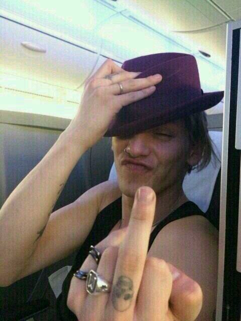 jamie - the walking dead -glee- tvd -cidade dos ossos - the darling buds -peças infernais-american horror story -uma nefilin