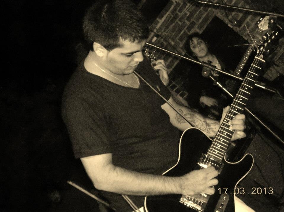 tincho_6390's profile picture. Los chicos tienen un lugar donde viven esas cosas que asombran.