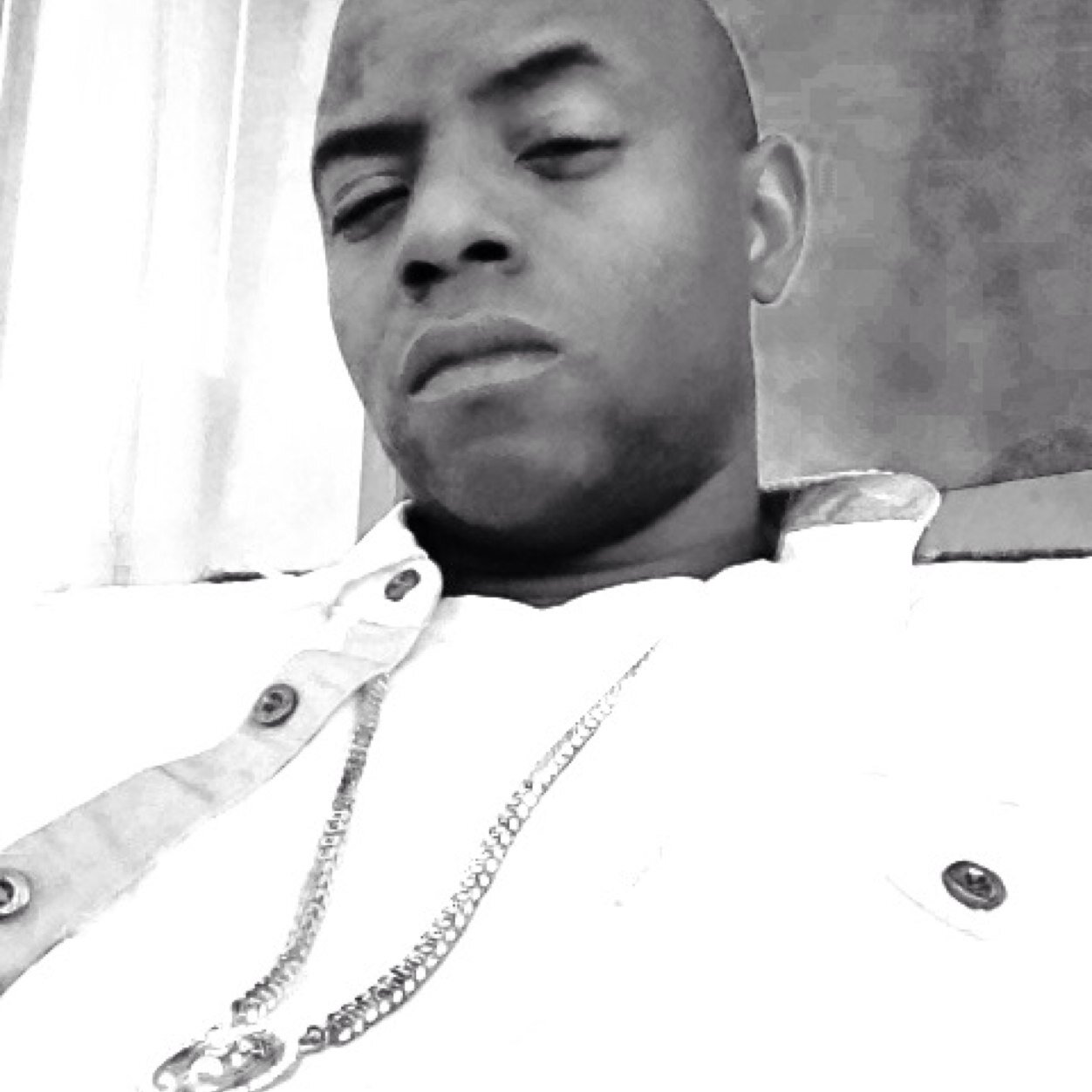 lOsHayZ12000's profile picture. *DurT RoaD*
    *StreeT*
    *MusiC*