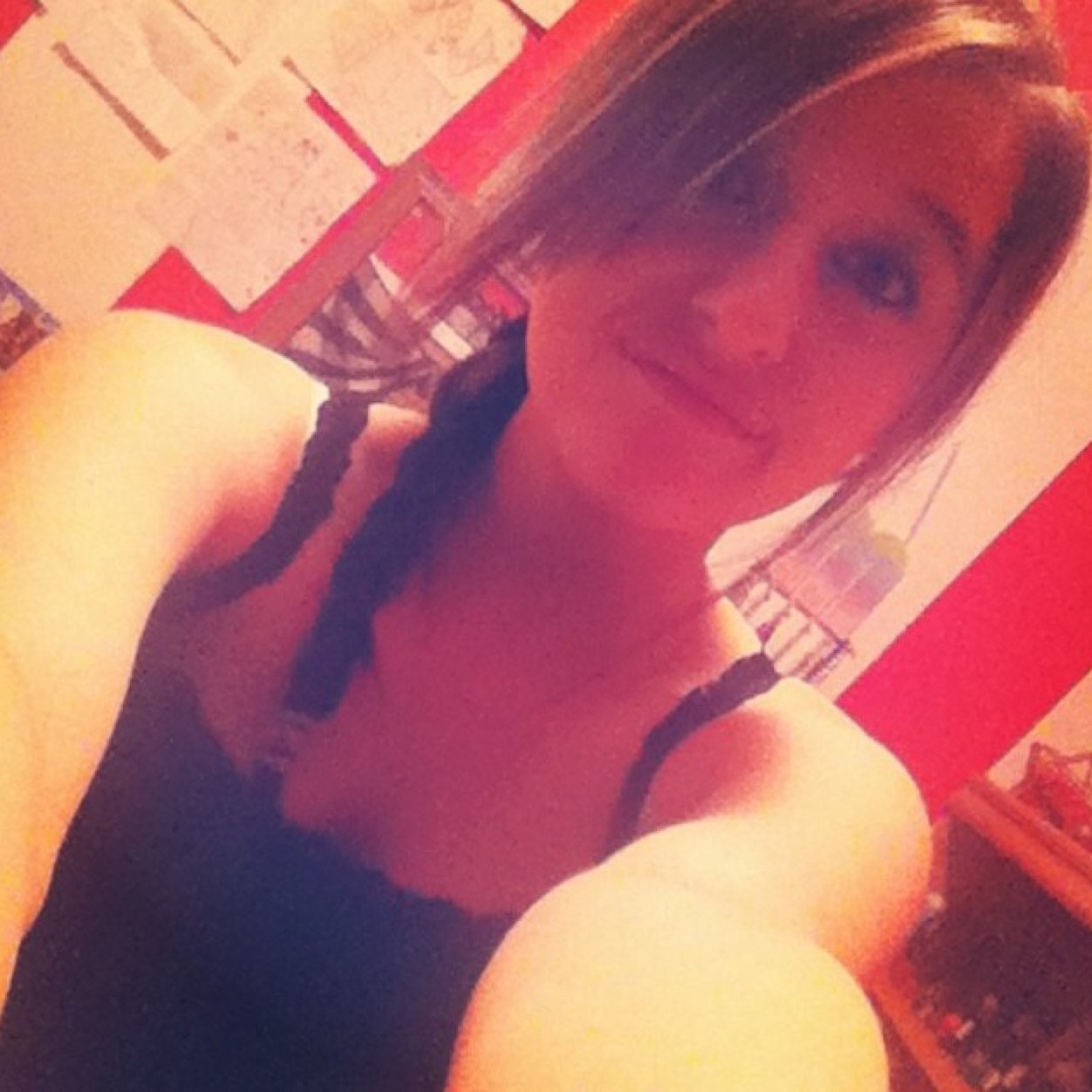 ~softball ⚾:) ~redneck ~ I follow back :) ~ taken❤ 1/22/14