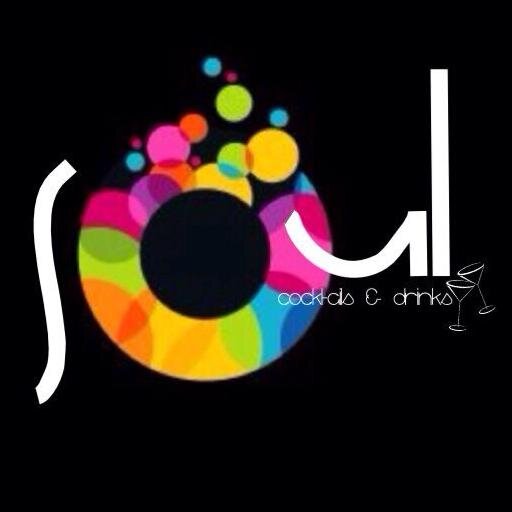 Servicio de Barra Móvil. Asegura diversión y glamour en tu fiesta! Bartenders Profesionales 0983703015 Instagram: souldrinkspy  FB: Soul Drinks & Coctails.