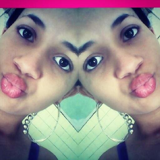 Si Te Vas Sin Una Razón, No Regreses Con Una Excusa.! JUMM!  -_- FB_: Clariibel Feliiz