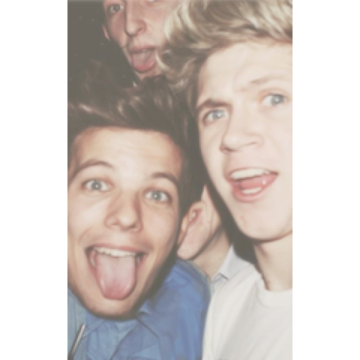 Go follow @Cumisha1D ♡