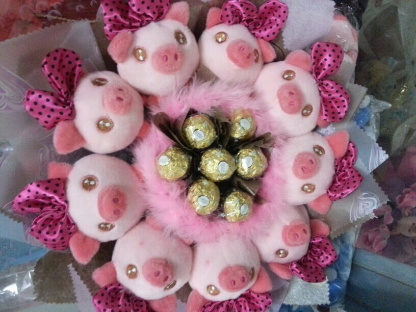 ~MARVELLFLORIST~
alamat : Ruko kintamani blok C no 11 Batam Center.
no telp : (0778-463156) (0778-7229860)
no HP : 081364688623 , 081270216888