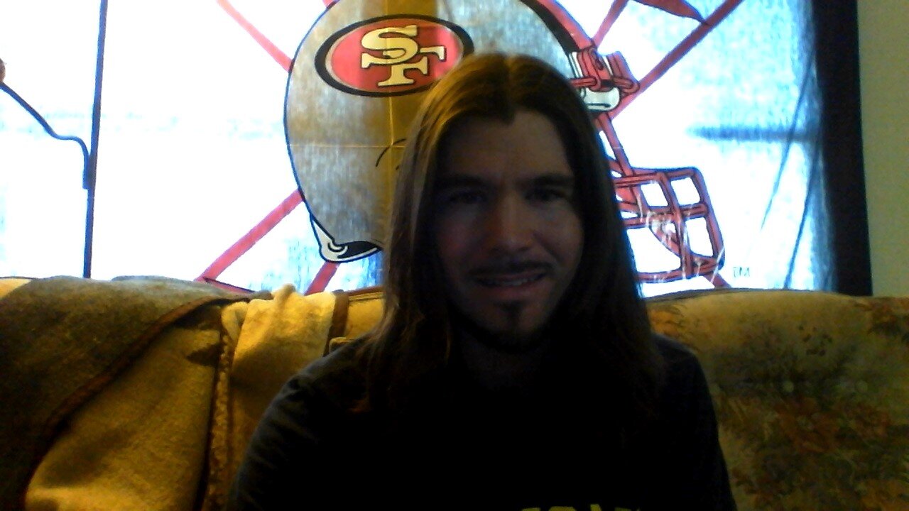 crazyhair2014's profile picture. Hey what's up everybody My names Michael I want to be a talk show host over the internet, also help people reach their personal and financial goals love to live