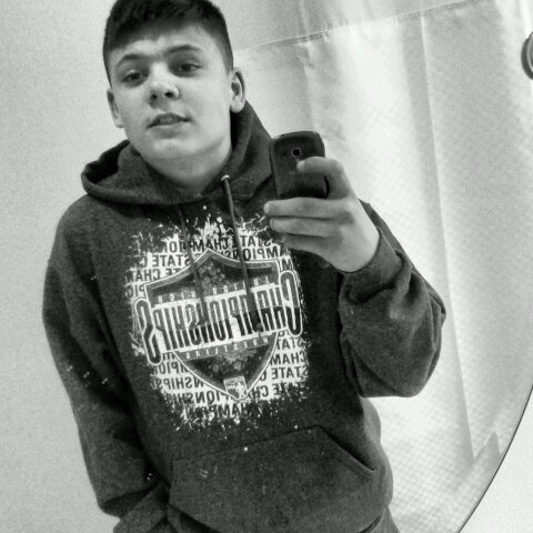 CPuchajda's profile picture. John 3: 16 ( Single ) loven them softball girls!