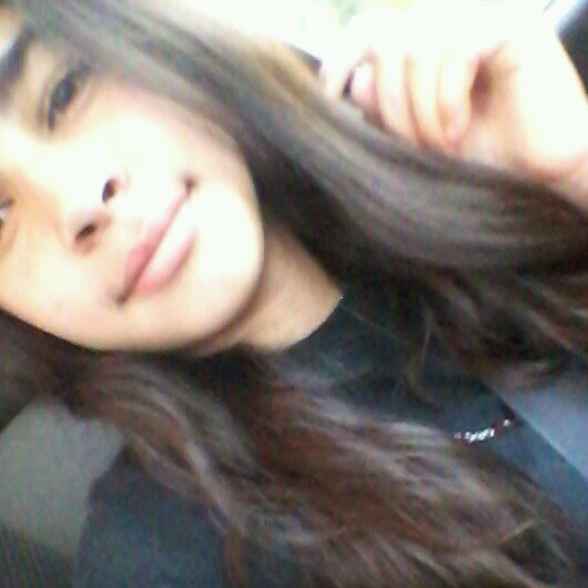 hiii im a singer and writer i live in tampa florada im in to 1D i dont know why