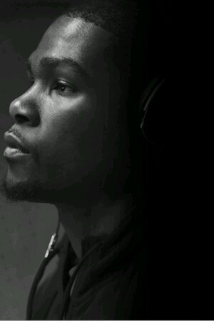 im grown i don't need you tellin me what im im doin wrong. its something i can do alone.