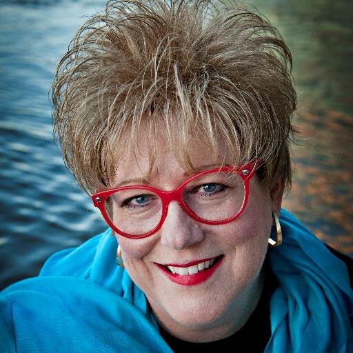 Karen, The Caring Connector
TV Spokesperson, Author, and Advocate for Happiness.