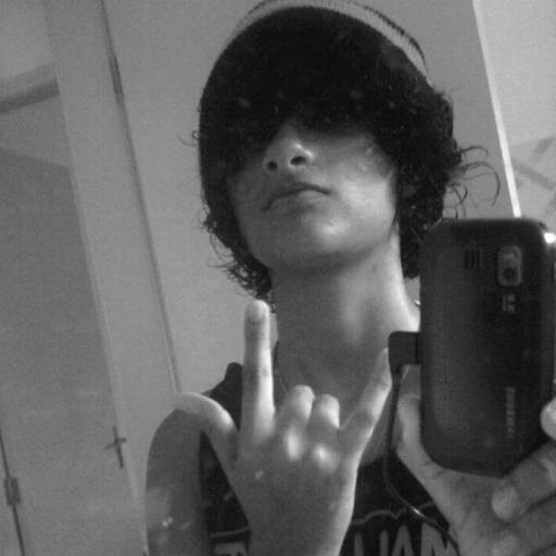 Rafa_Soar25's profile picture. Canto, Desenho, Jogo Futebol, e amo a Katy Perry!