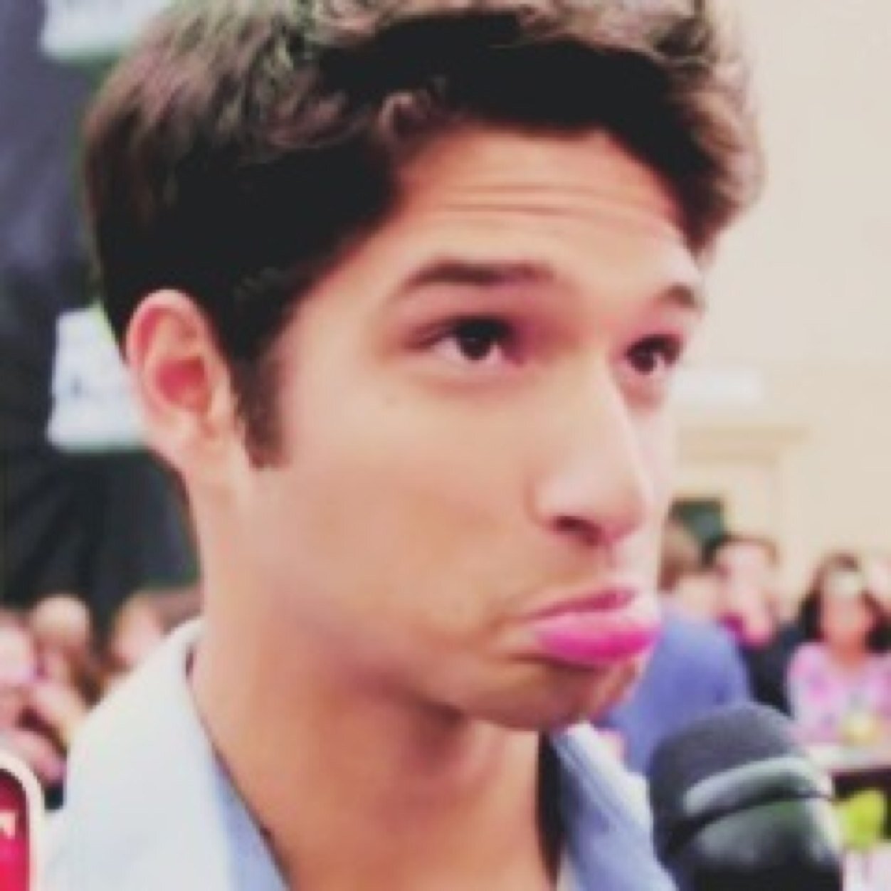 tumblrhs's profile picture. FOLLOW GRATIS RETRIBUA SEGUINDO @STYLEFRON ELA SEGUE DE VOLTA SÓ PEDIR ^~^ AI VC VAI TER 2 FOLLOWS OBG